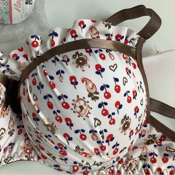 Massam Floral Padded Underwire Bra Made in Brazil New with Tags - Picture 5 of 8